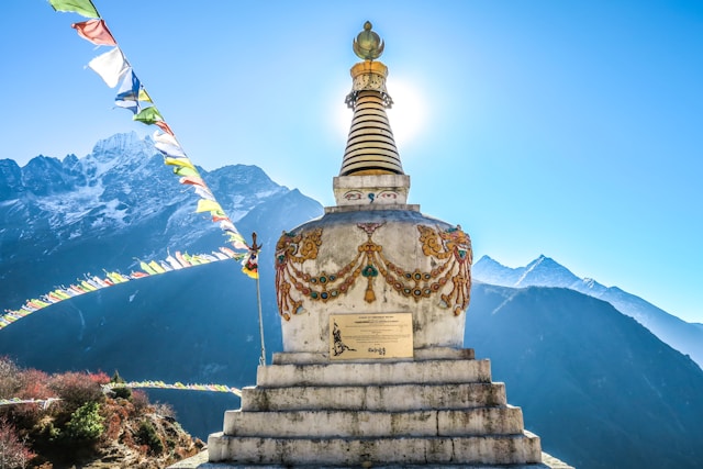 Nepal Tour Package 12 Day (Kathmandu, Pokhara & Mustang Expedition)