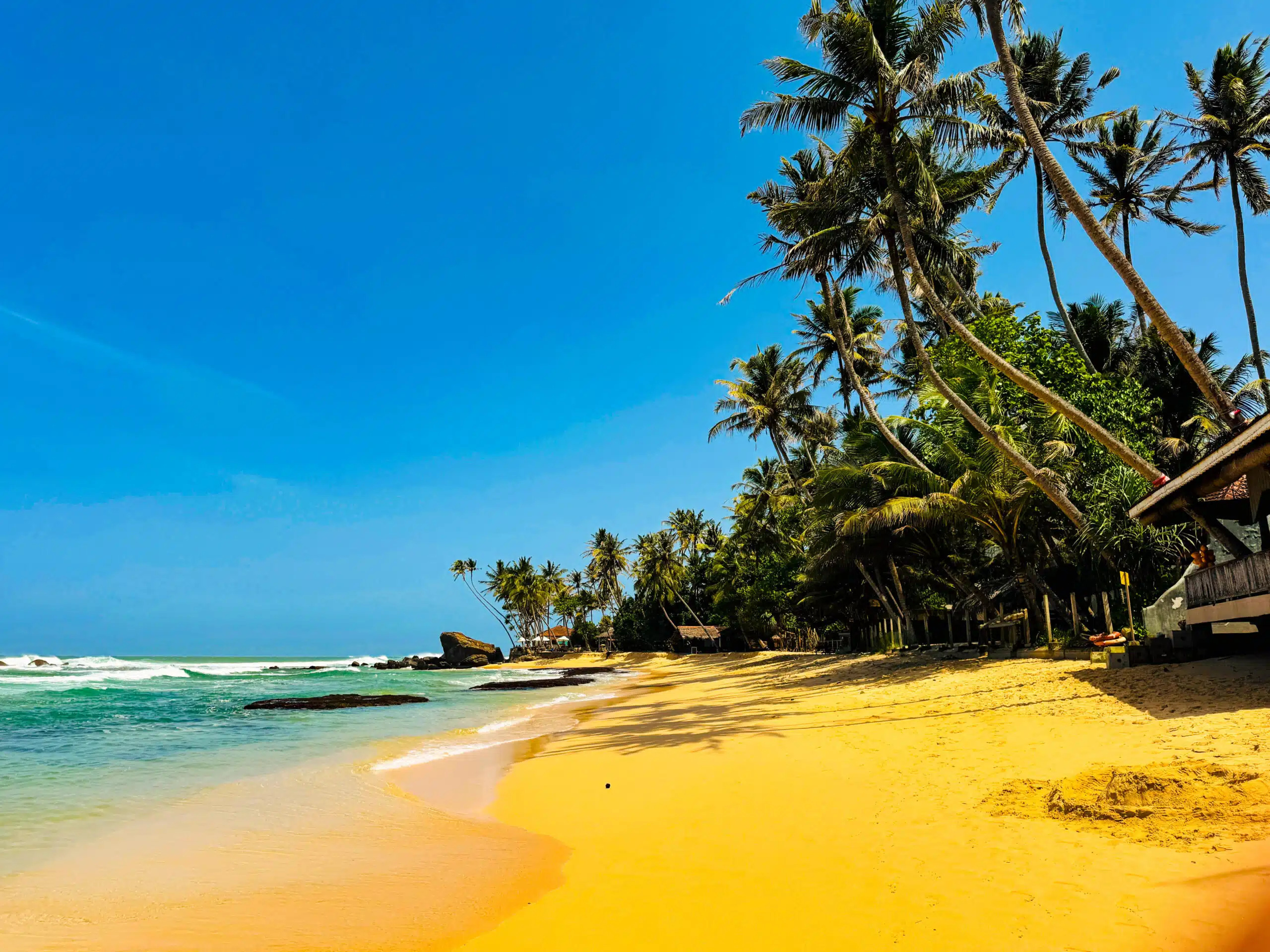 Maldives & Sri Lanka 7 Days Combo Tour Packages (Hulhumale + Negombo + Colombo + Kandy + Nuwara Eliya)