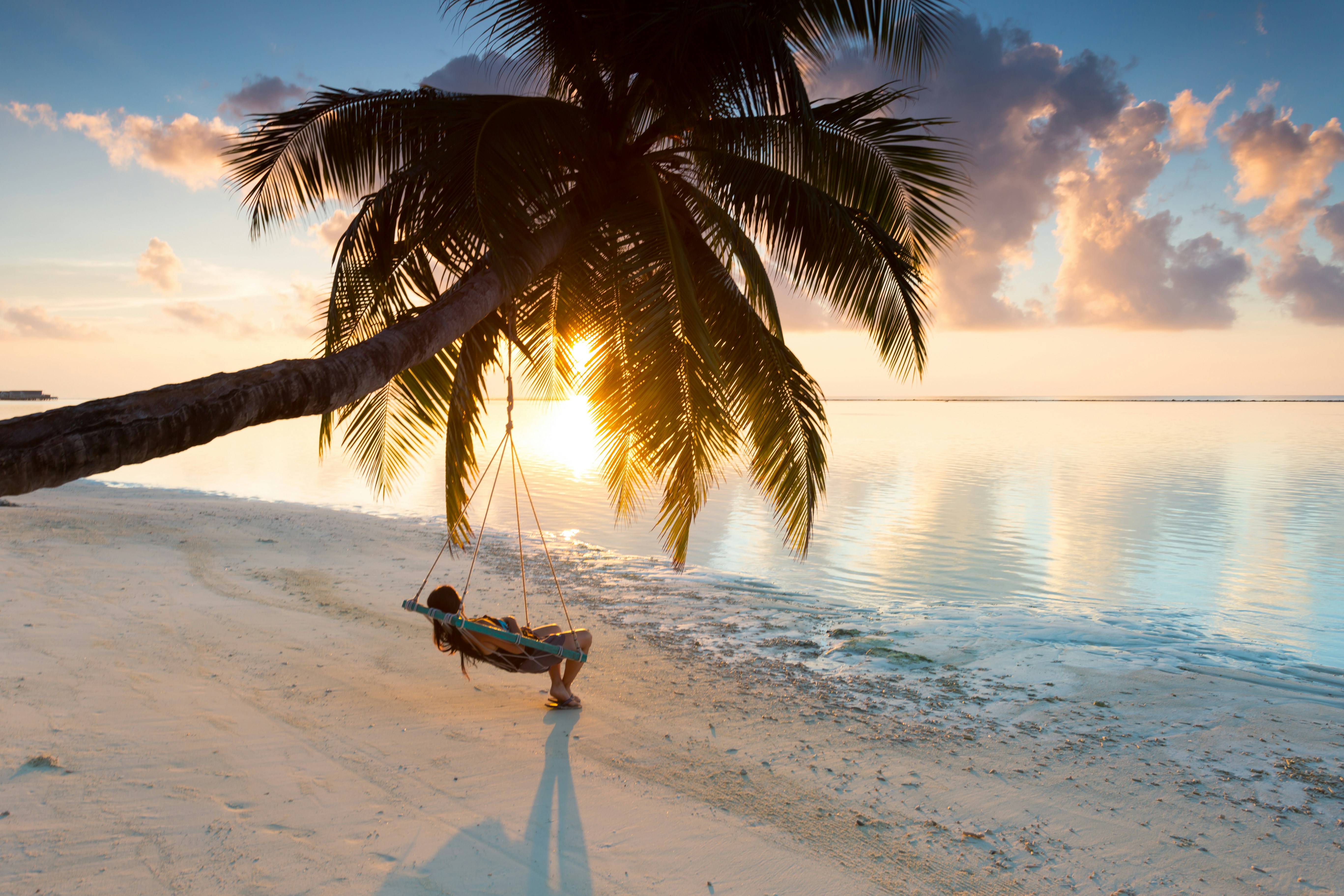 4 Days Maldives Tour (Maafushi + Hulhumale + Private Resort Day Trip)