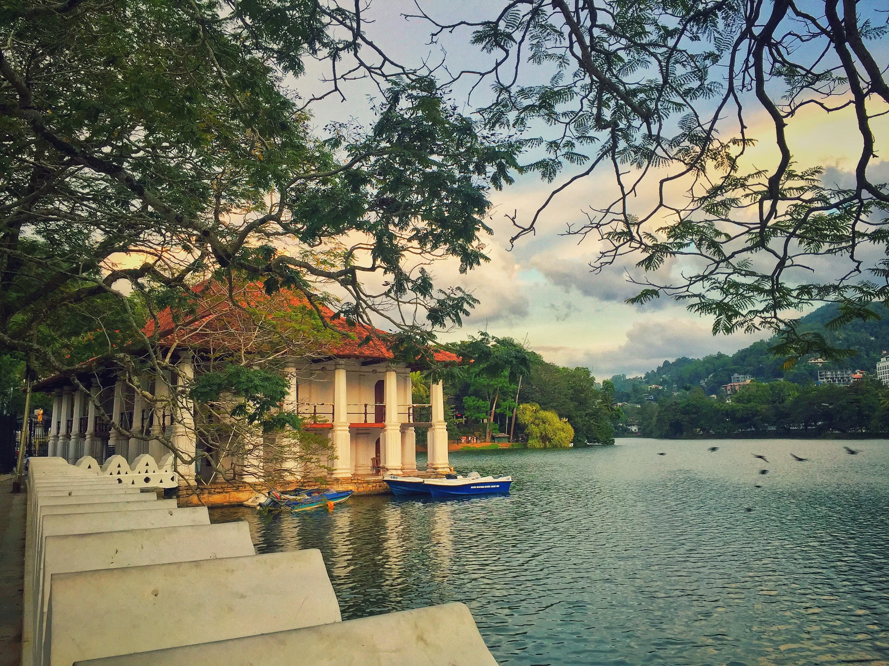 Sri Lanka 6 Days Tour Package – Negombo, Colombo, Kandy, Nuwara Eliya, Ella & Mirissa